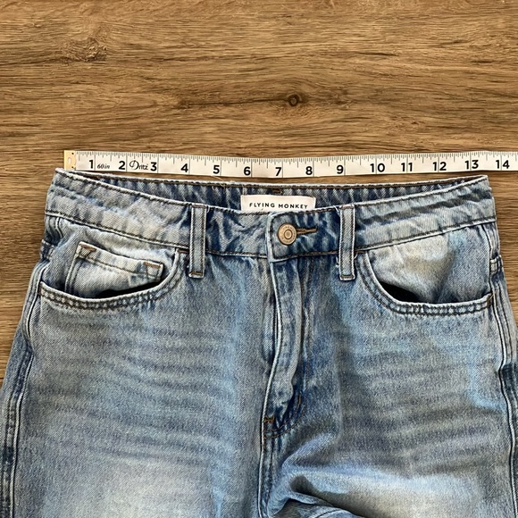 FLYING MONKEY High Rise Straight Leg Lightwash Distressed Dad Jeans. Sz 25. - Picture 9 of 10